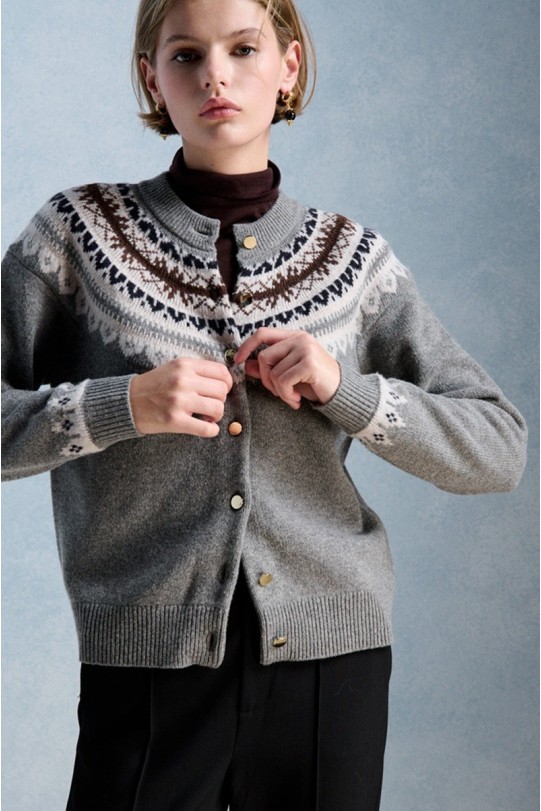 MAGGY (gris) 2